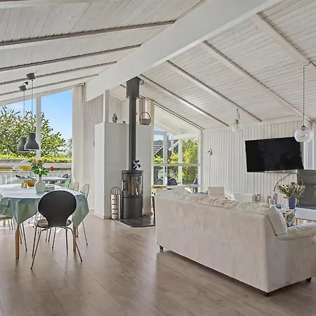Sote - 330m From The Sea By Interhome بيت للعطل